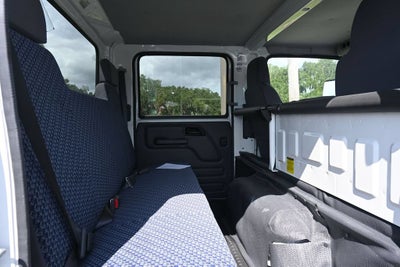 2025 Chevrolet Low Cab Forward 4500 HG NA