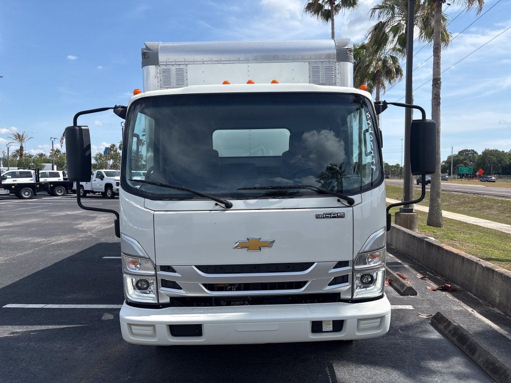 2025 Chevrolet Low Cab Forward 5500 XG 1WT