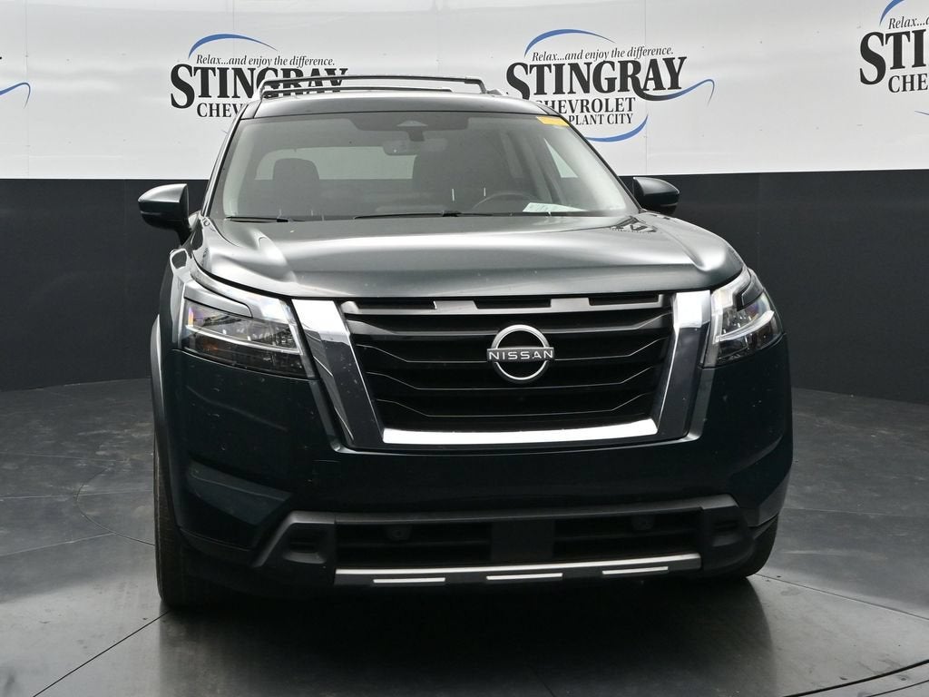 2024 Nissan Pathfinder SL FWD