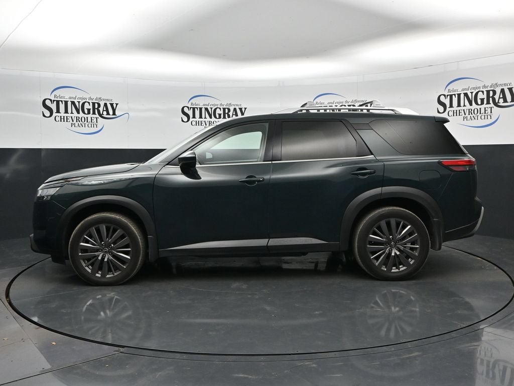 2024 Nissan Pathfinder SL FWD