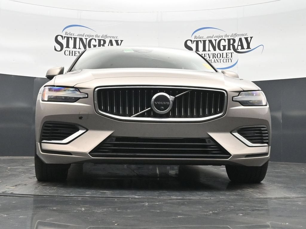 2023 Volvo S60 Recharge Plug-In Hybr Ultimate Bright Theme