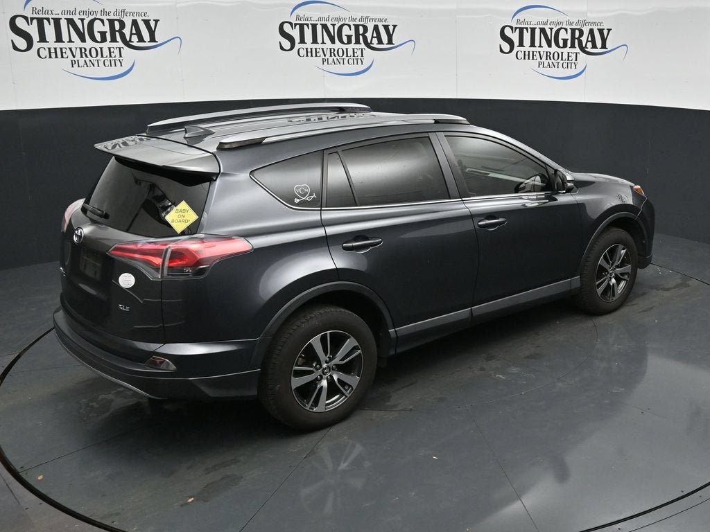 2017 Toyota RAV4 XLE
