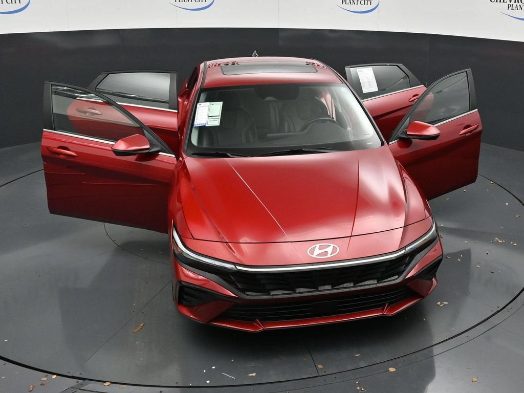 2025 Hyundai Elantra Limited