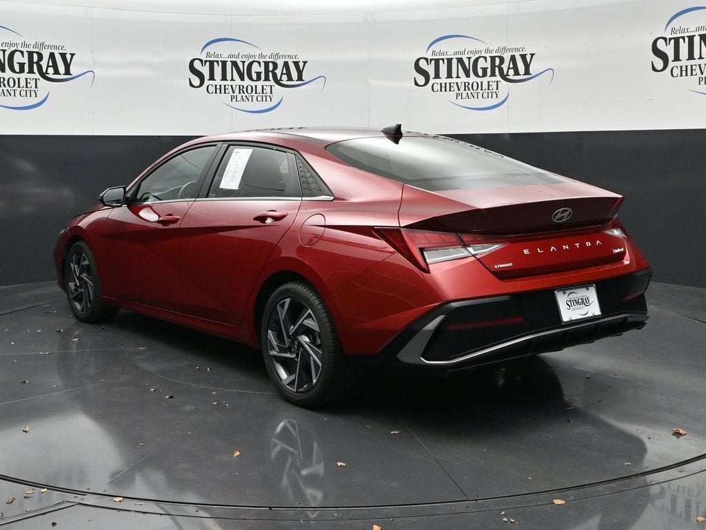 2025 Hyundai Elantra Limited