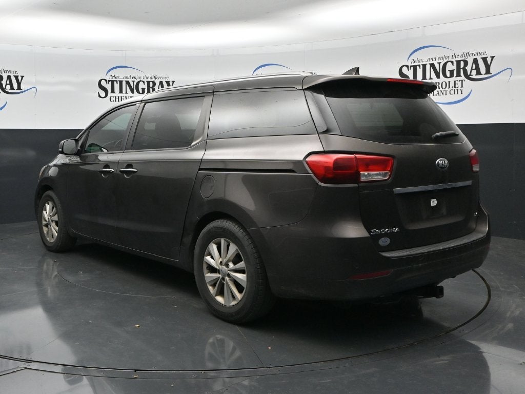 2017 Kia Sedona LX