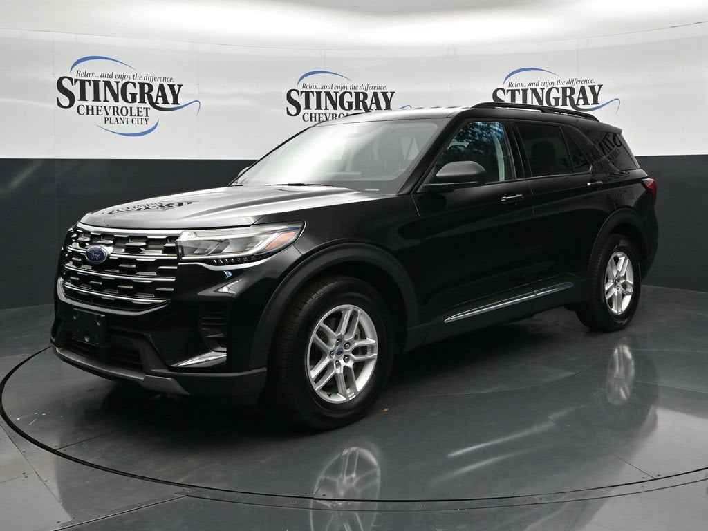 2025 Ford Explorer Active