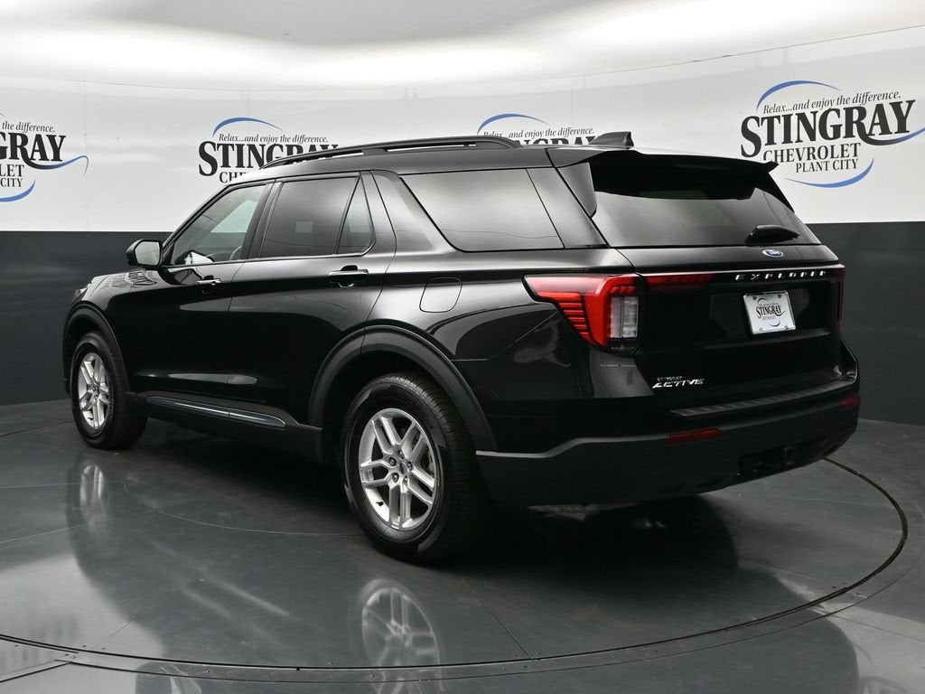 2025 Ford Explorer Active
