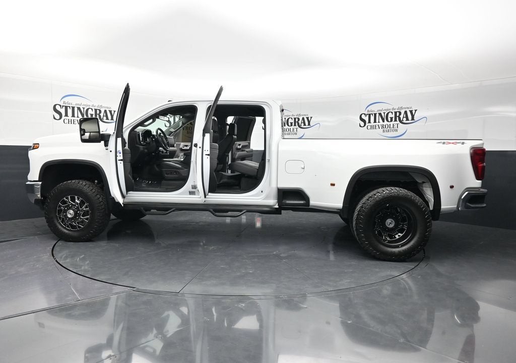 2025 Chevrolet Silverado 3500 HD LTZ DRW