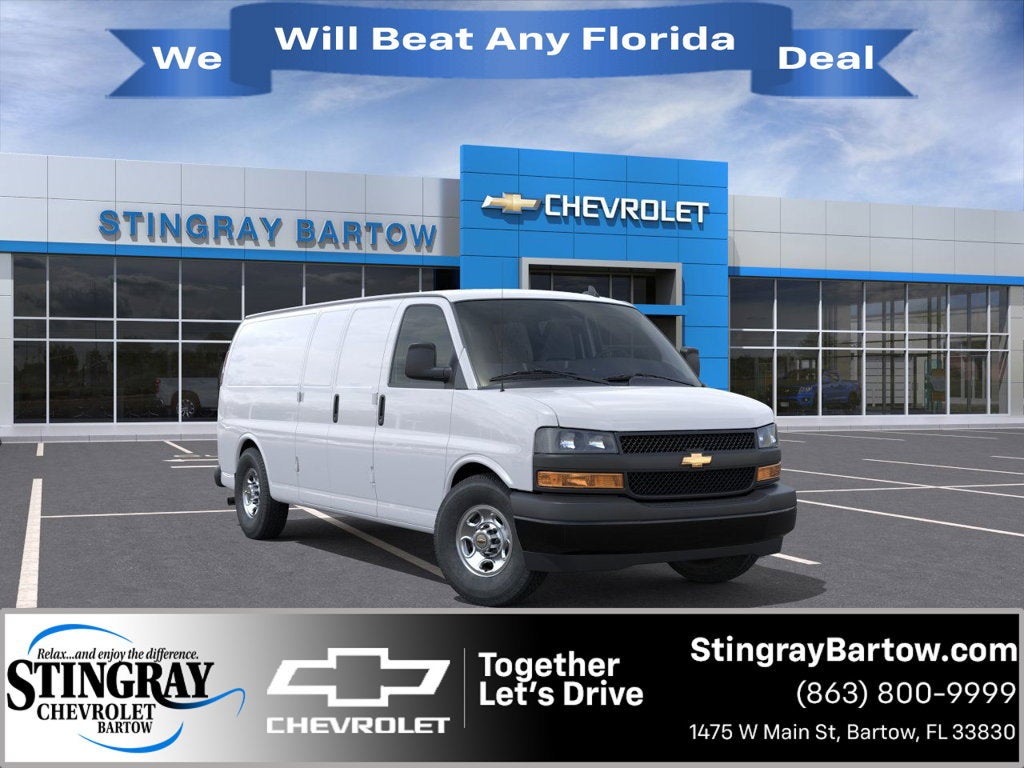 2025 Chevrolet Express Cargo WT