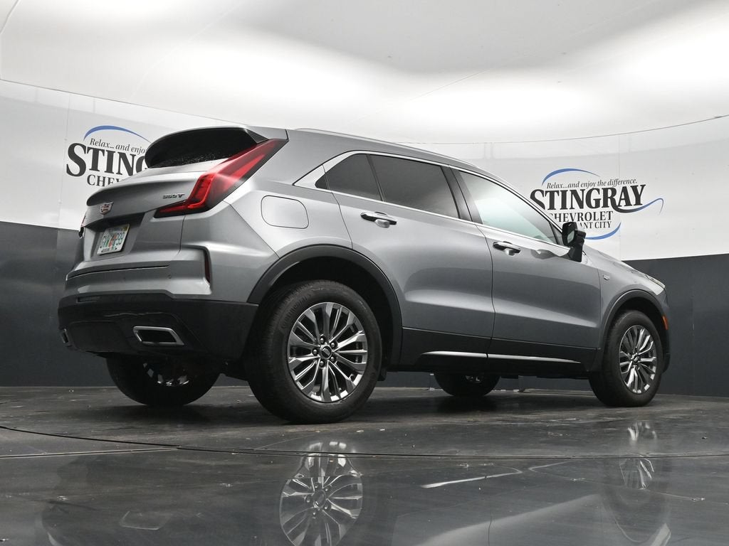 2025 Cadillac XT4 Premium Luxury