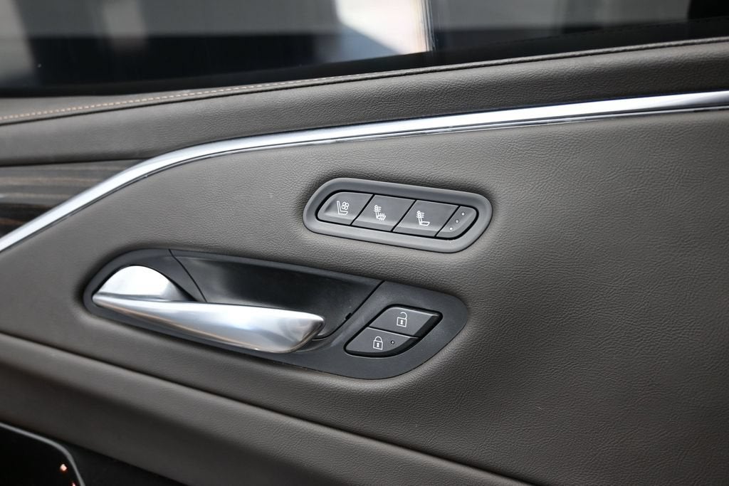 2022 Cadillac Escalade ESV Premium Luxury