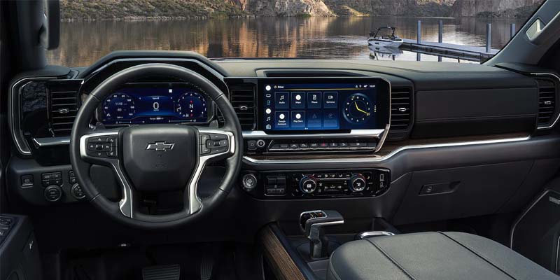 Dashboard and infotainment screen of Chevrolet truck